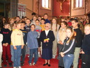 soeur Marie-Claire avec les enfants