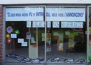 exposition dans la vitrine du Foyer des élèves